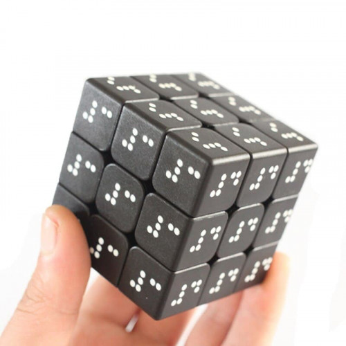 Cube 3x3 en braille 2