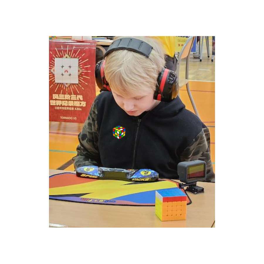 Pin's Cube mélangé