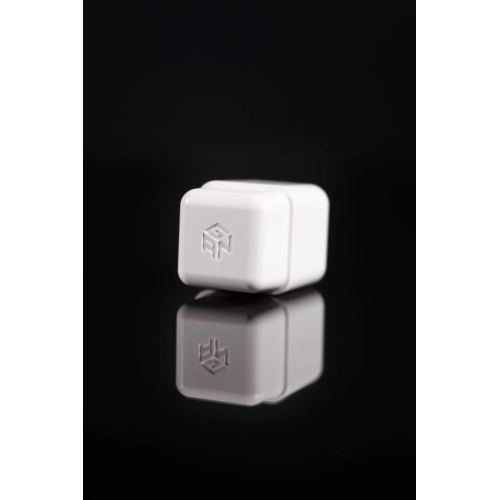 GAN16 Max MagLev 3x3 UV