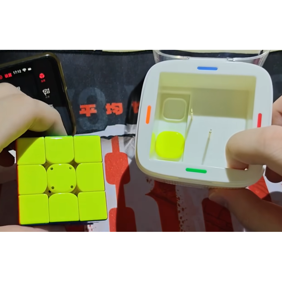 Tornado V4 AI UV avec Box de charge