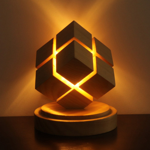 Lampe Cube 2x2 en Bois – Éclairage LED