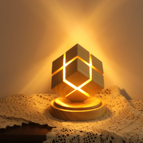 Lampe Cube 2x2 en Bois – Éclairage LED